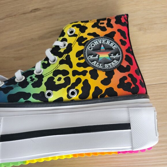 ⭐⭐Converse Chuck Taylor All Star Platform Pride Sz 7 Mens Shoes Leopard A15782C - Picture 9 of 11